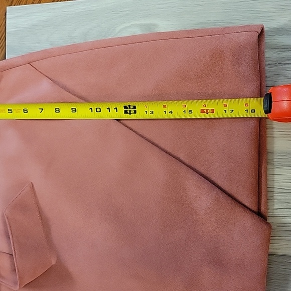 LOFT Gorgeous Faux Suede Skirt Size 14 ❤️ - Picture 6 of 6